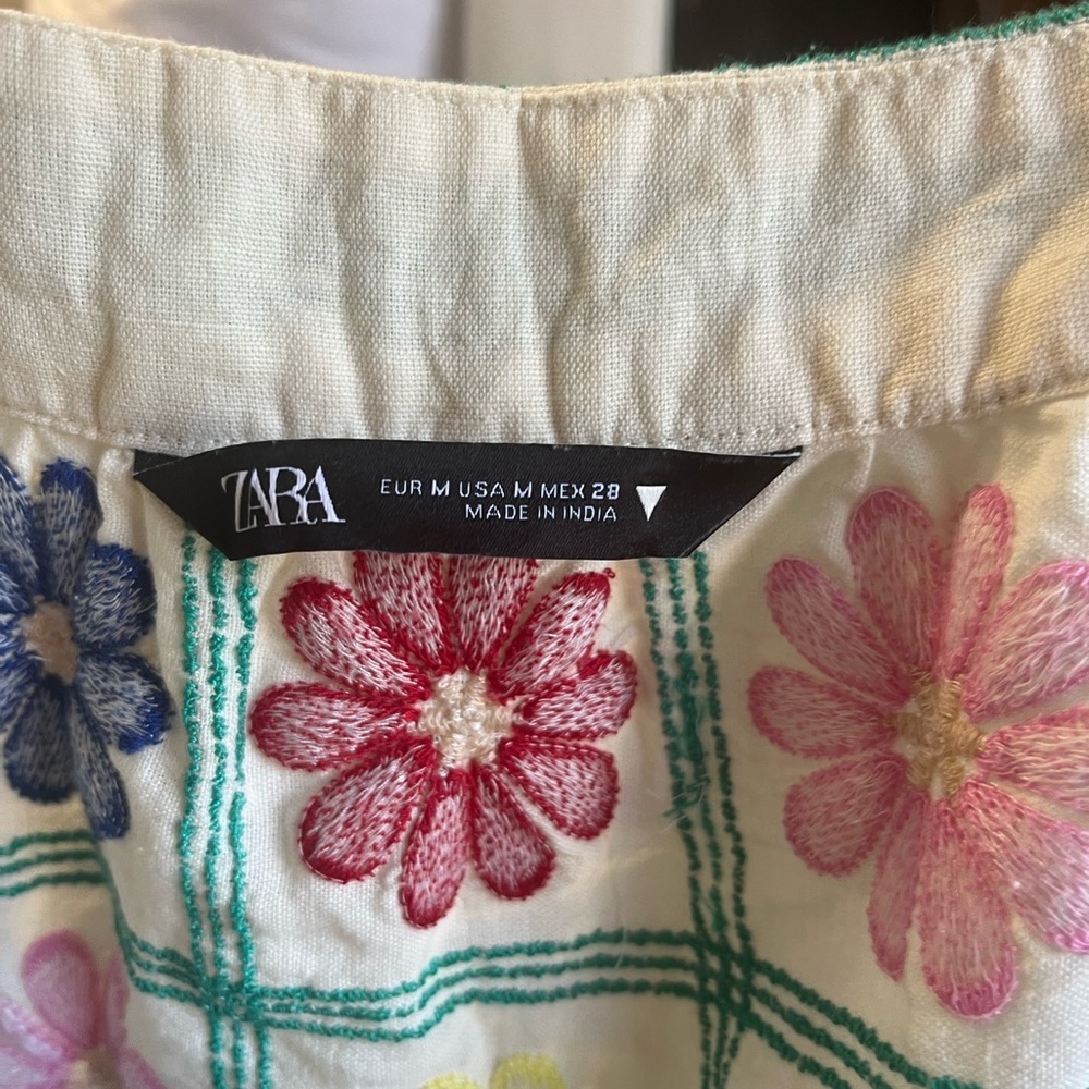 flower embroidered zara top